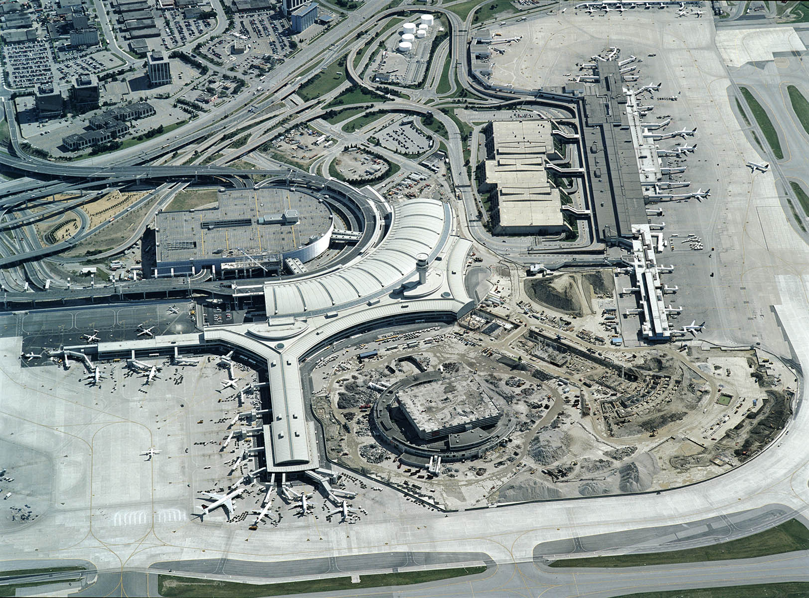 Toronto Pearson International Airport, Then and Now: Part Two ...